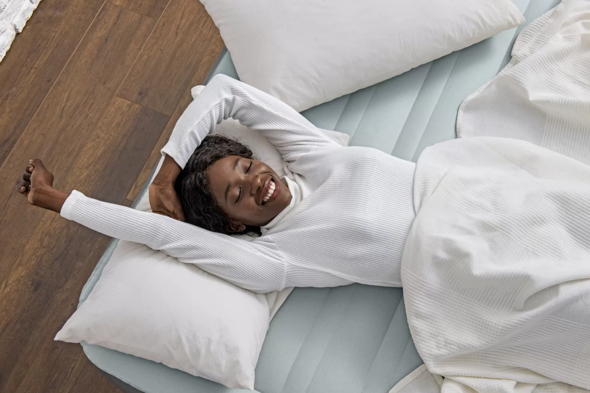 Bestway Alwayzaire Tough Guard Air Mattress Queen 20 With Built-In Dual Pump And Antimicrobial Coating Outlet