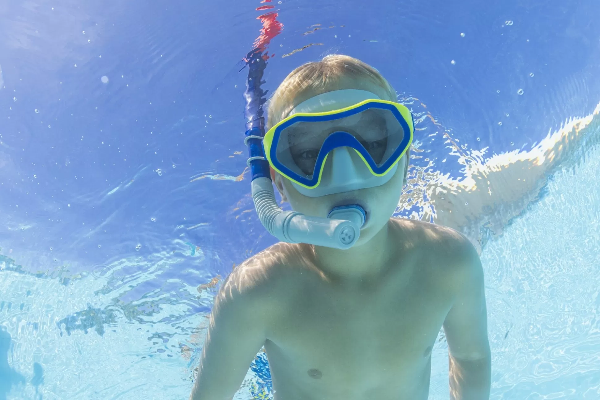 Bestway ® Crusader Youth Snorkel Set With Fins, Pink Ages 7+ Online