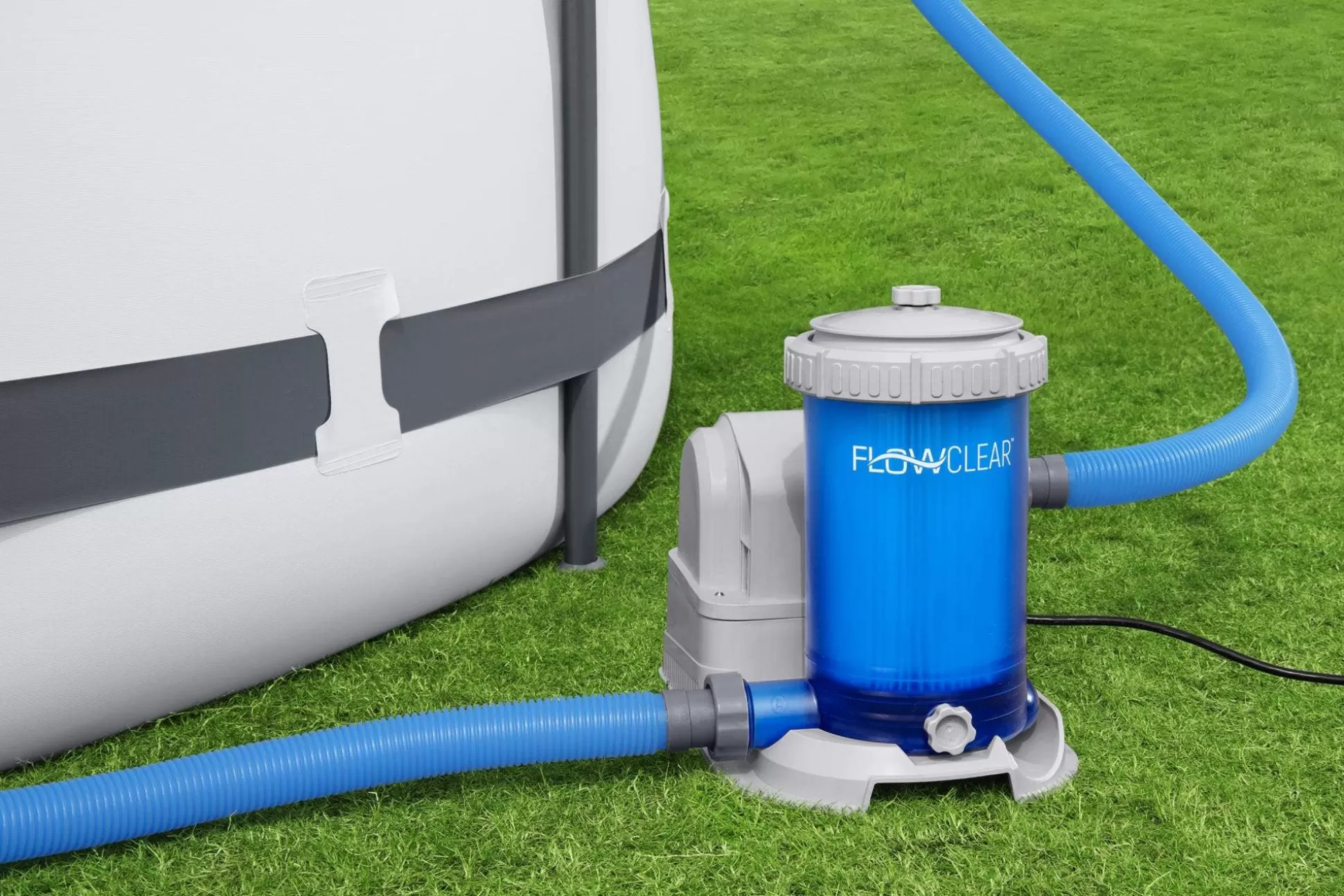 Bestway Flowclear 2,500 Gal. Transparent Filter Pump Online