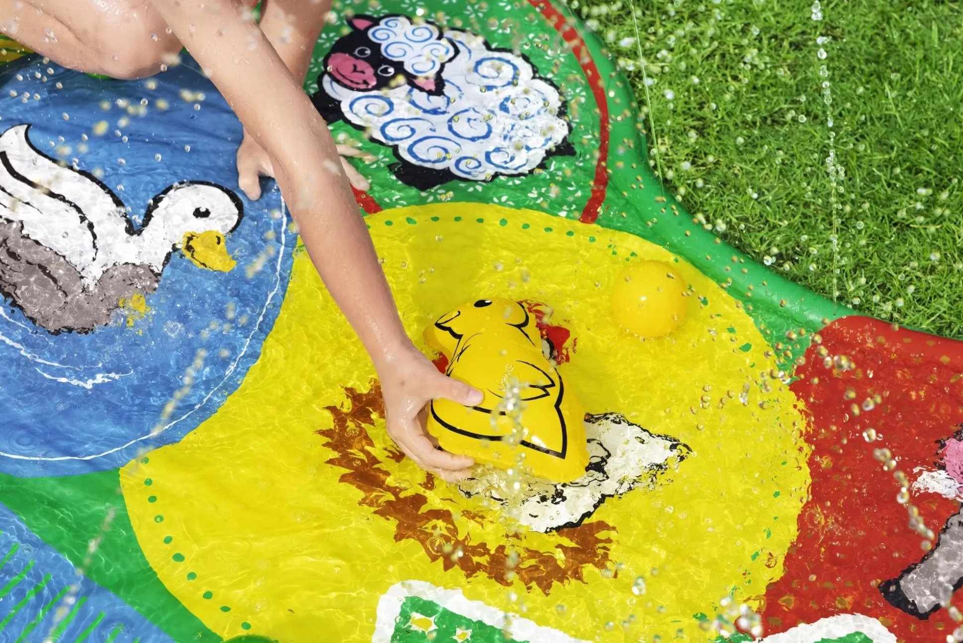 Bestway H2Ogo! Lil' Barnyard Babies Toddler Multicolor Sprinkler Splash Pad 65 In. X 44 In. Cheap