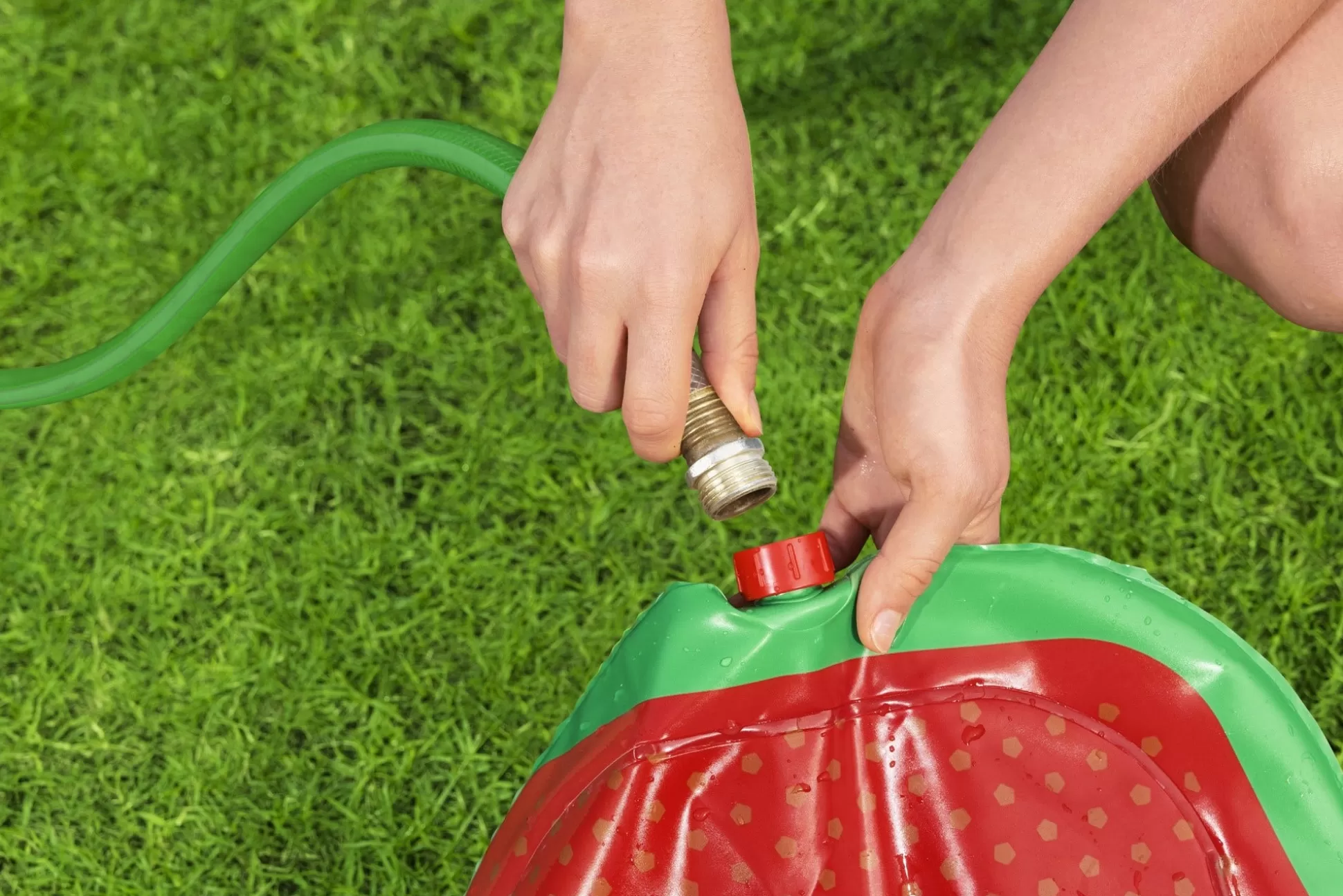 Bestway H2Ogo! Lil' Barnyard Babies Toddler Multicolor Sprinkler Splash Pad 65 In. X 44 In. Cheap