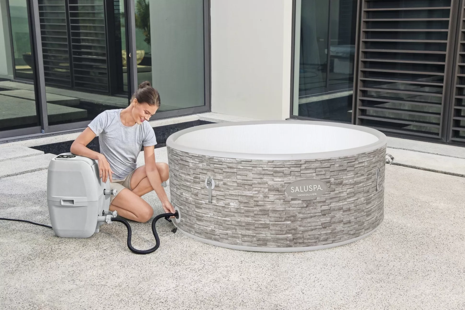 Bestway Saluspa Vancouver Airjet Plus Inflatable Hot Tub With App Control 3-5 Person Hot